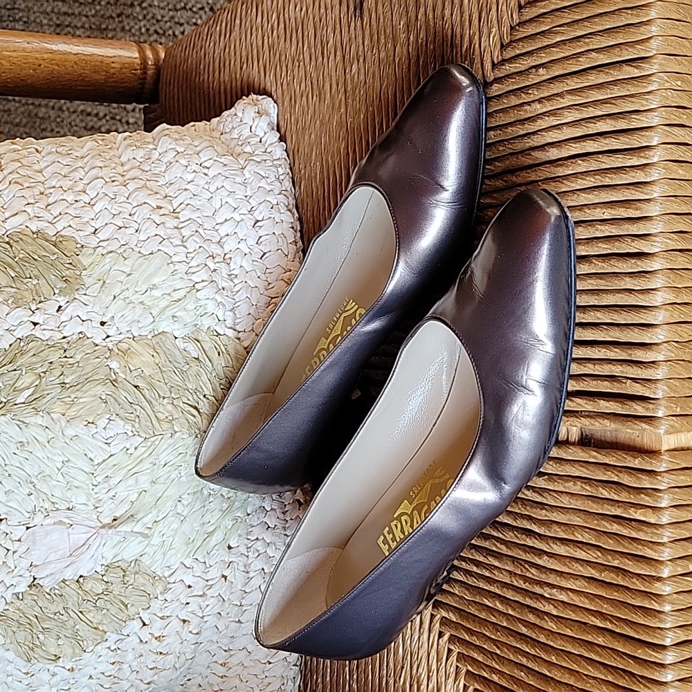 Salvatore Ferragamo bronze heels, size 8AA